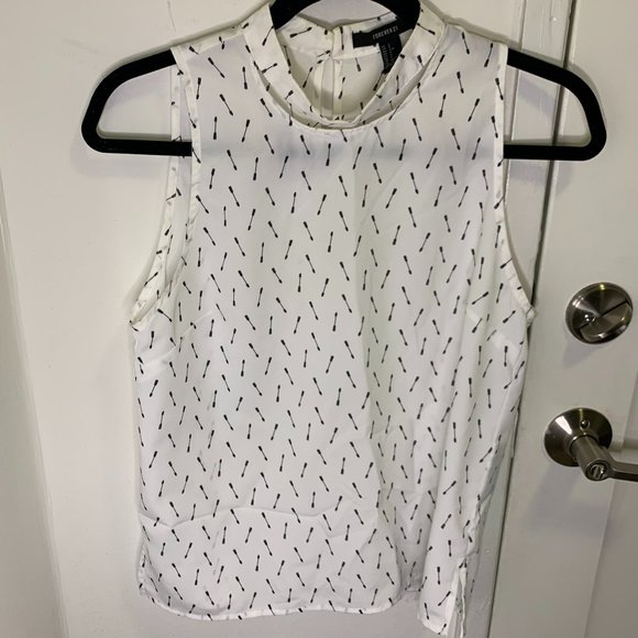 Forever 21 White Arrow Tank Top - Sz S - Picture 1 of 3